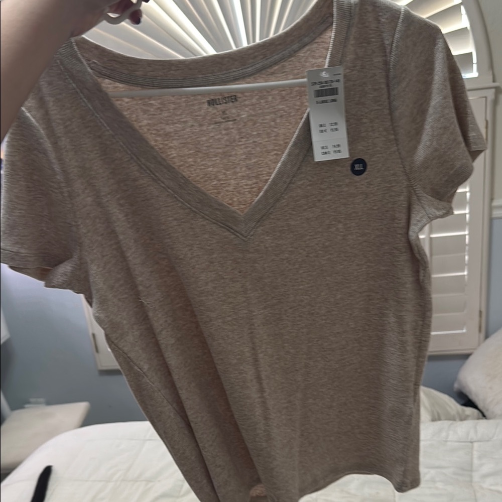 Hollister Women's Tan V-Neck Top
